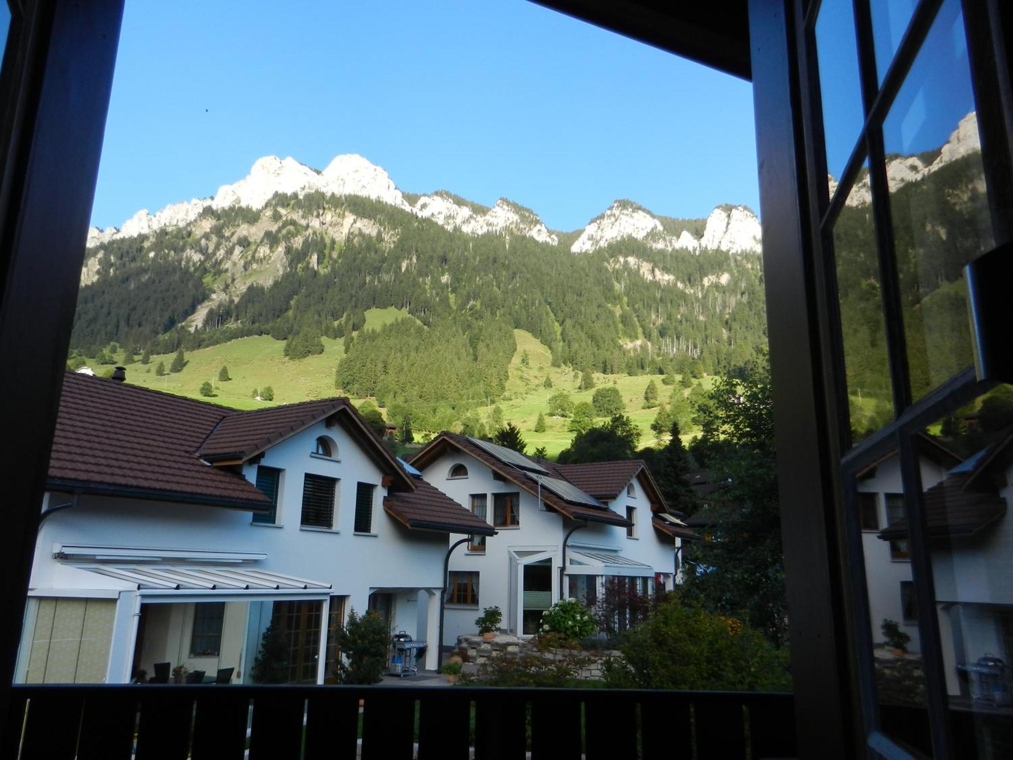 Apartmenthaus Kreuzbuche Fluehli Exterior photo